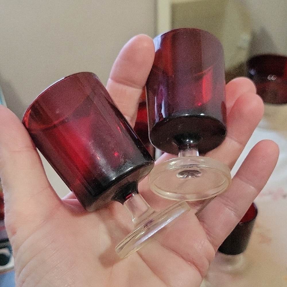 1970s Retro Luminarc Cavalier Ruby Red Glass Set France - Picture 2 of 5